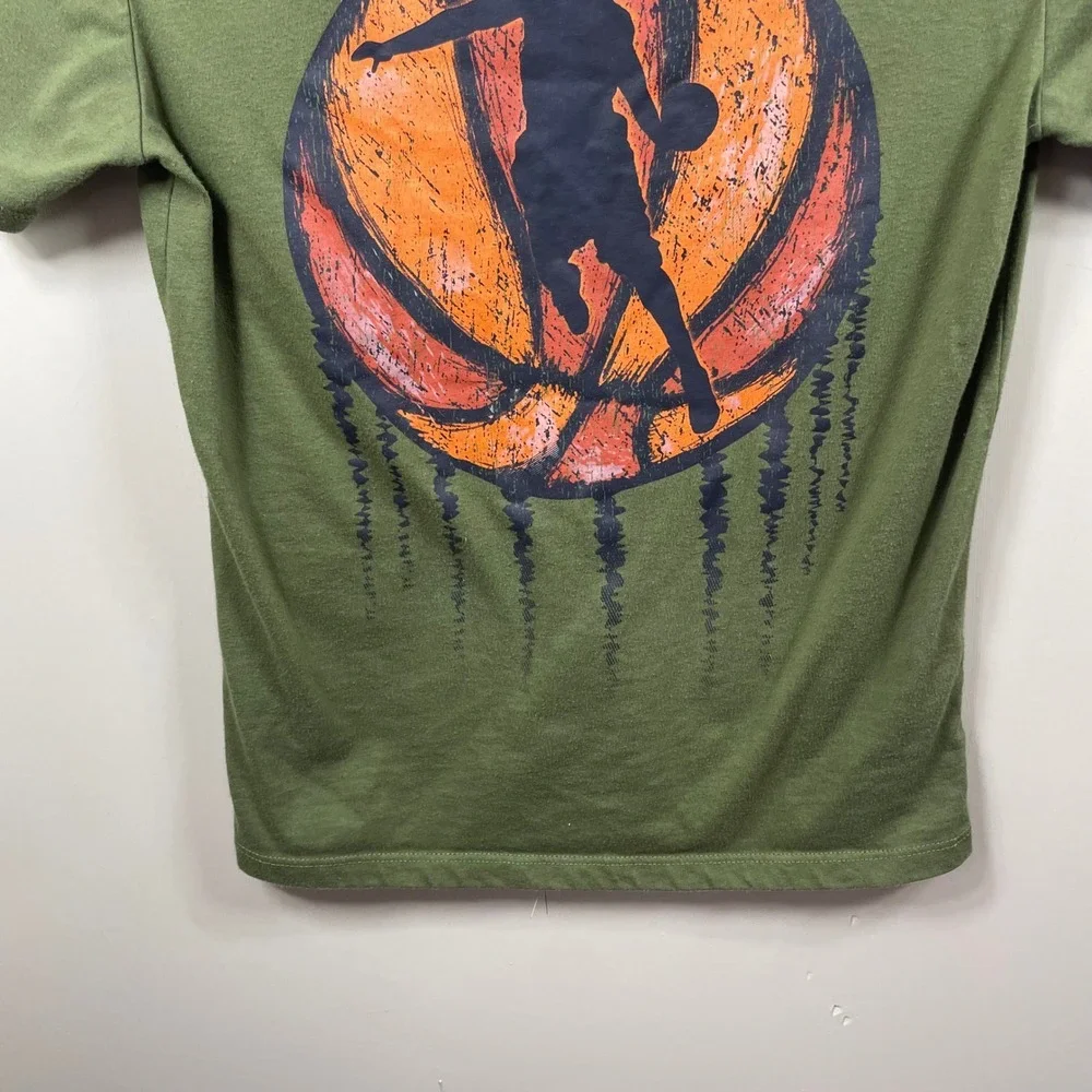 The Childrens‎ Place Boys Olive Green Basketball Graphic Tee Shirt Size M 7/8